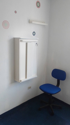 Imagen 2 de 6 de Mesas Plegables Pared De Manicurista Oficinas U Otros Usos