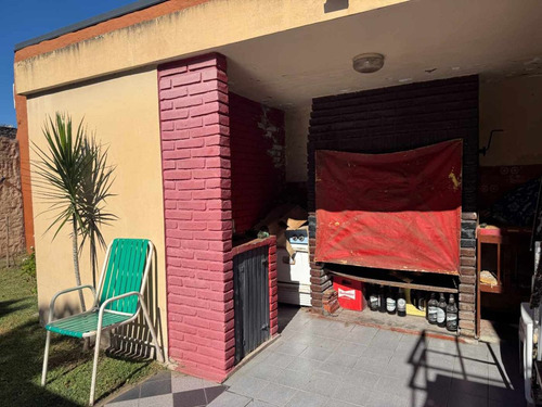 Casa 4 Amb Garage Y Jardín Apto Cred En Palomar !