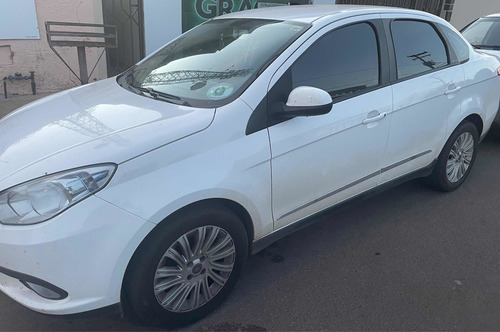 Fiat Grand Siena 2014 1.6 16v Essence Flex 4p