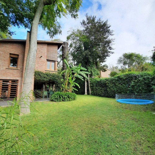 Imagen 14 de 30 de Impecable Chalet De Categoría En El Barrio Grosellar