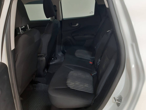 Imagem 9 de 10 de Fiat Toro 1.8 16v Evo Flex Endurance Manual