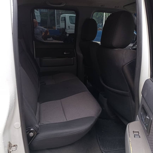 Imagen 12 de 16 de Mazda Bt-50 4x4 Sincronica 2009