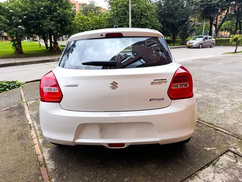 Suzuki Swift 1.2 Hybrid 2Wd
