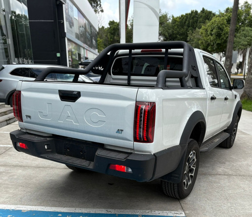JAC Frison T9 4x2 2.0