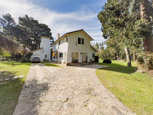 Casa Quinta En Venta En Luján, G.b.a. Zona Oeste, Argentina