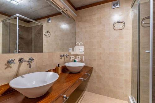 Casa En Venta El Acantilado 4 Dormitorios En Punta Ballena - Ref : Pbi723