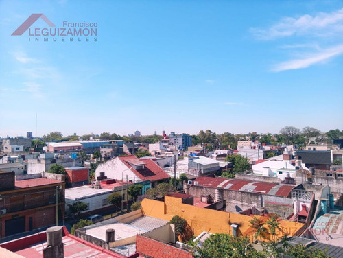 Imagen 12 de 15 de Balcon Al Frente - Muy Luminoso - 45m2 - Ascensor - Parrilla - Terraza Comun