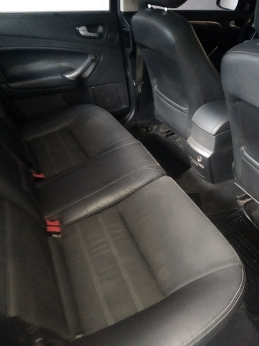 Ford Mondeo 2.5 Titanium M6 2010
