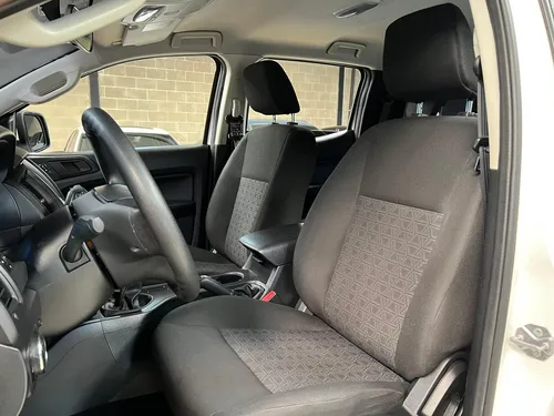 Ford Ranger Xls 2.5 Gasolina 4x2 Traccion Trasera Original