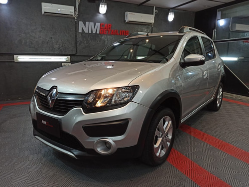Renault Sandero Stepway 1.6 Privilege 105cv