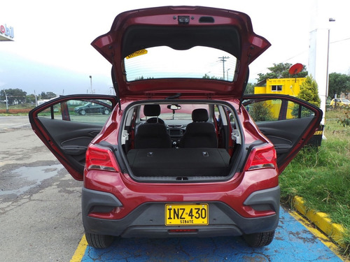 Chevrolet Onix Mt