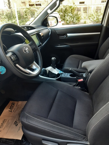Toyota Hilux 2.8 Cd Sr 177cv 4x4 2019