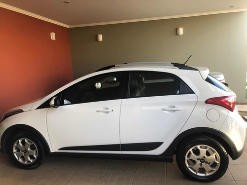 Hyundai Hb20x 2014 1.6 Premium Flex Aut. 5p