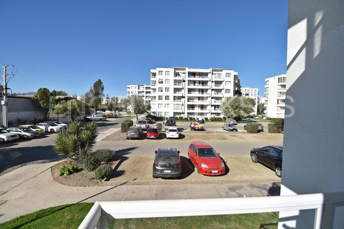 Venta De Departamento Cercano A Avenida Francisco Aguirre