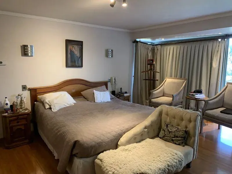 Imagen 4 de 28 de Arriendo Casa 6hab 5ba Las Condes