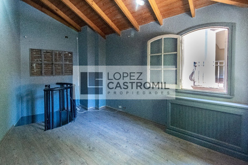 Imagen 15 de 15 de Casa Venta 8 Ambientes Belgrano Balcón Aterrazado Al Frente Todo Luz Y Sol Excelente Distribución Toilette Suite Doble Circulación Patio Lavadero Baulera Lote Propio Unica Oportunidad