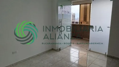 Oficina En Arriendo En Centro. Cod A5613
