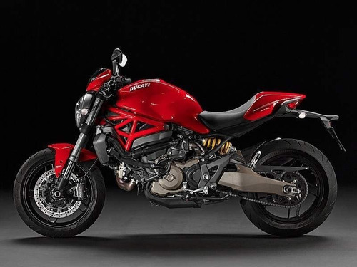 Ducati Monster 821, 2017 Red, No Permuto.