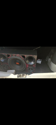 Subwoofer Con Potencia 