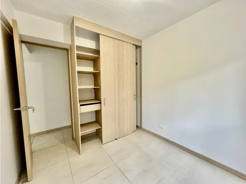 Venta De Apartamento En Itagui Con Vista A La Reserva