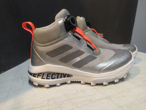 Tenis adidas (Usado)