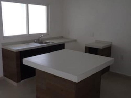 Imagen 1 de 9 de Casa Sola En Venta Hermenegildo Galeana
