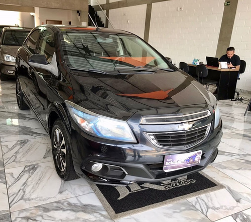 Imagem 4 de 13 de Chevrolet Onix Ltz 1.4 Manual Flex 2013 Completo !!!!!!!!!!