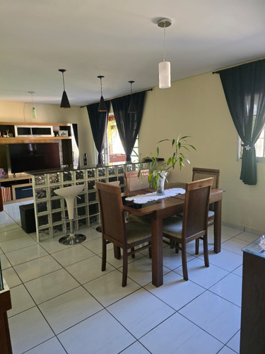 Casa 3 Quarto Sendo 1 Suite