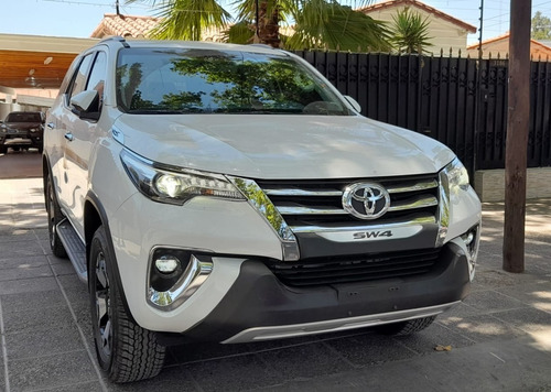 Toyota Sw4 2.8 Srx 177cv 4x4 7as At