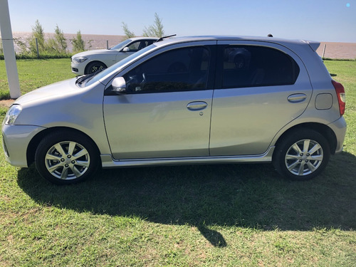 Toyota Etios Xls