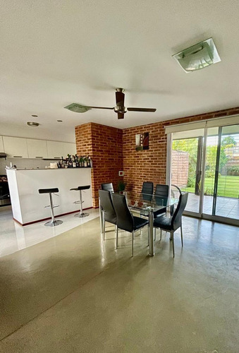 Casa En Venta En Colón Al 2000 - Santo Tomé