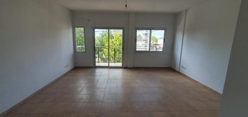 Imagen 4 de 4 de Departamento A La Venta En Ituzaingo Norte. Excelente Estado