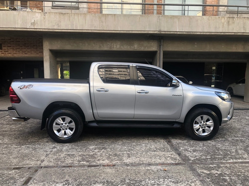 Imagen 4 de 12 de Toyota Hilux