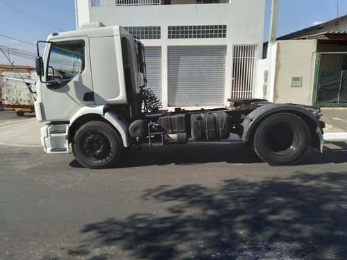 Imagem 4 de 7 de Volvo Vm 310