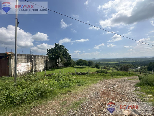 Terreno En El Pueblo Mágico De Tepoztlán, Morelos (cesión De Derechos)clave 5194