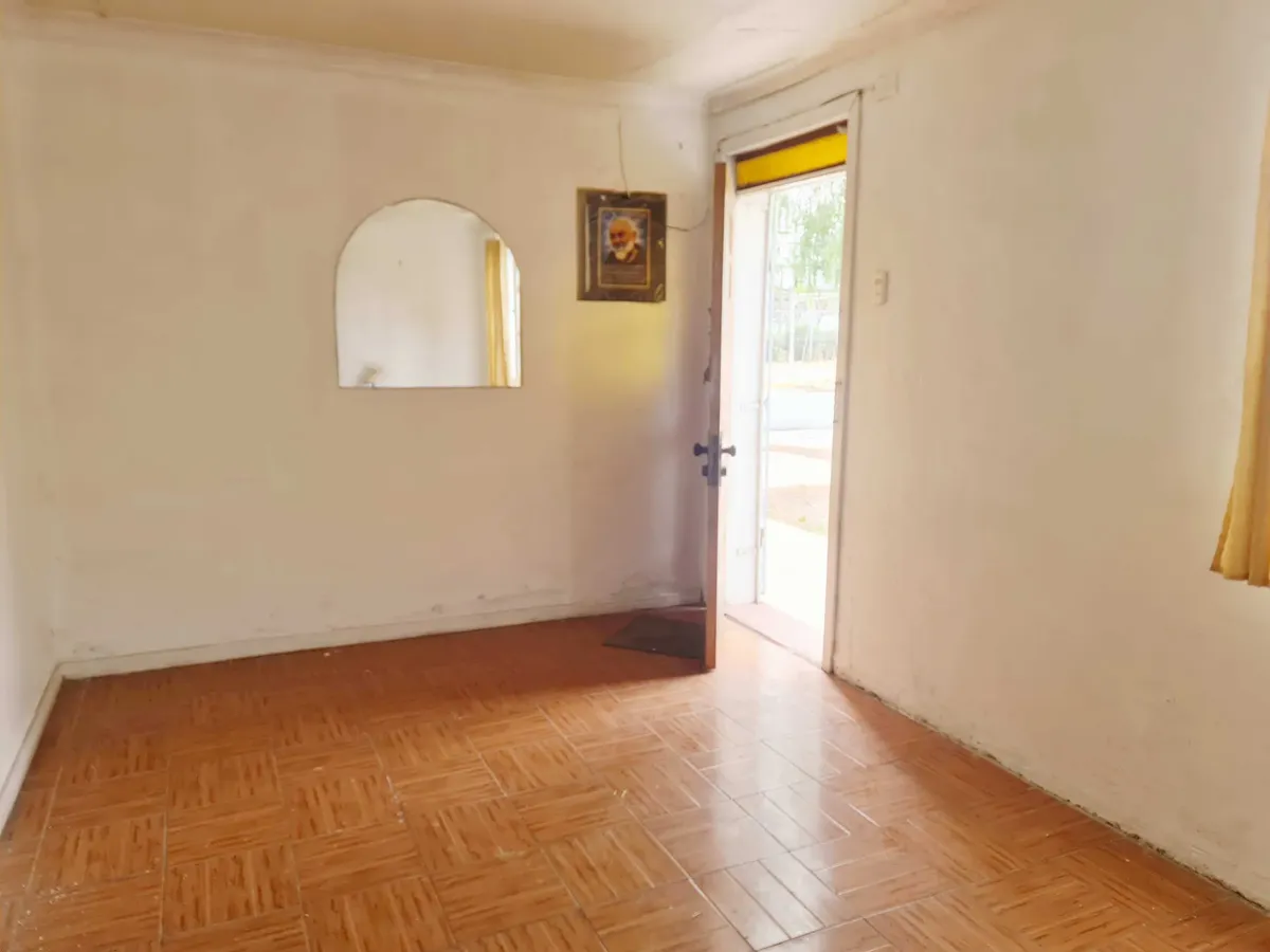 Imagen 2 de 13 de Venta Amplia Casa /comercial-av.el Parron (150946)