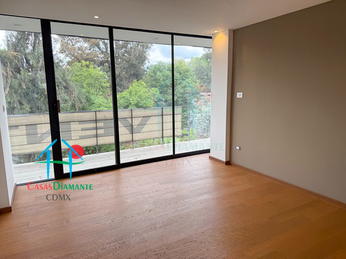 Mariscal Sucre D. Moderno Departamento En Venta Con Terraza Privada