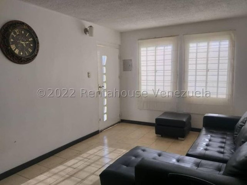 Imagen 3 de 6 de Casa En Venta En Pedro Manuel Arcaya. Punto Fijo