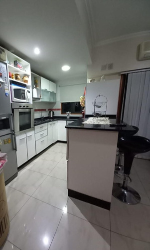 Departamento En Venta En Wilde Centro