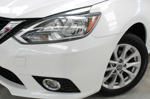 Imagen 5 de 14 de Nissan Sentra Advance 1.8l L4 129hp Mt 2017