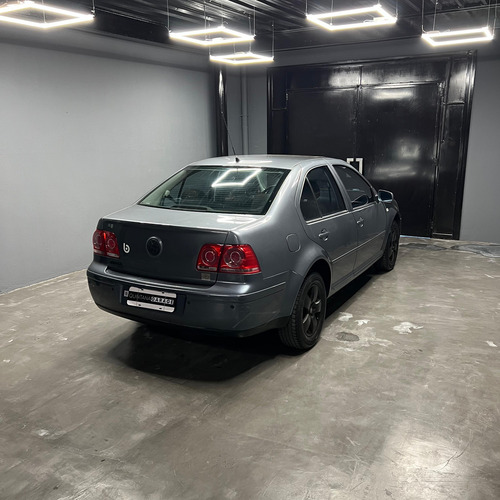 Volkswagen Bora 2.0 Trendline 115cv Tiptronic