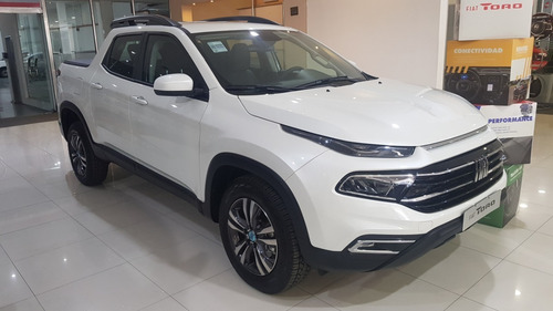 Imagen 2 de 9 de Fiat Toro Freedom 4x4 At9 My22