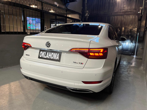 Imagen 5 de 15 de Volkswagen Vento 2020 1.4 Highline 150cv At