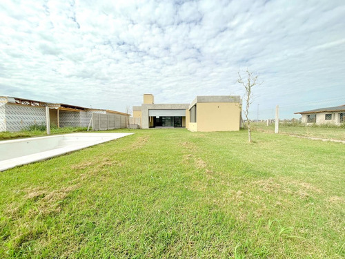 Imagen 6 de 18 de Casa 2 Dorm. - Don Mateo - Funes .