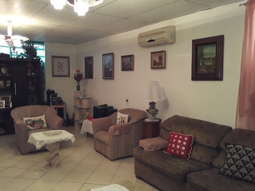 Imagen 7 de 8 de Vivienda Multifamiliar Los Chorros