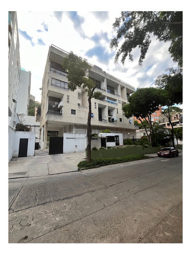 Vendo Apartamento 197m2 Las Mercedes 6000