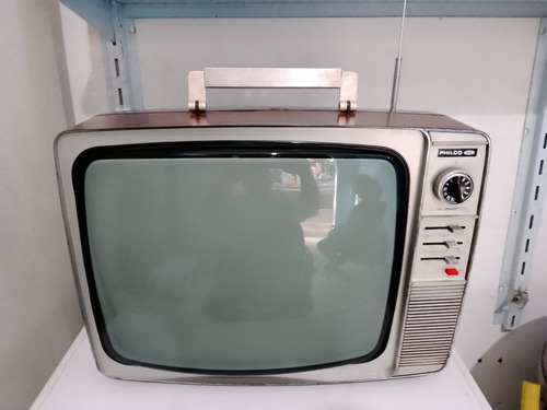 Antiga Tv Philco Ford 