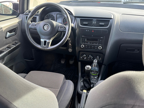 Volkswagen Suran 1.6 Comfortline 101cv