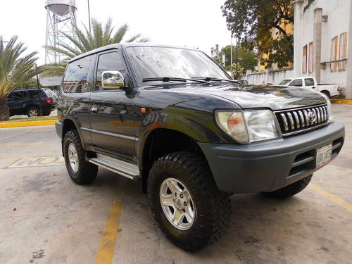 Imagen 3 de 14 de Toyota Meru