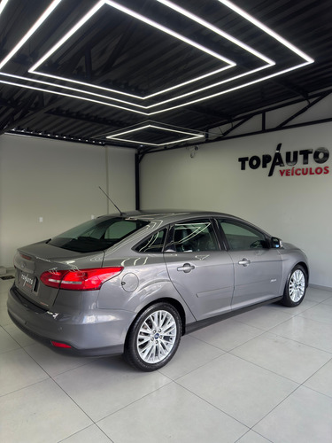 Ford Focus 2.0 16V/SE/SE Plus Flex 5p Aut.